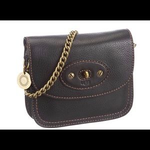 Ugg shoulder clutch